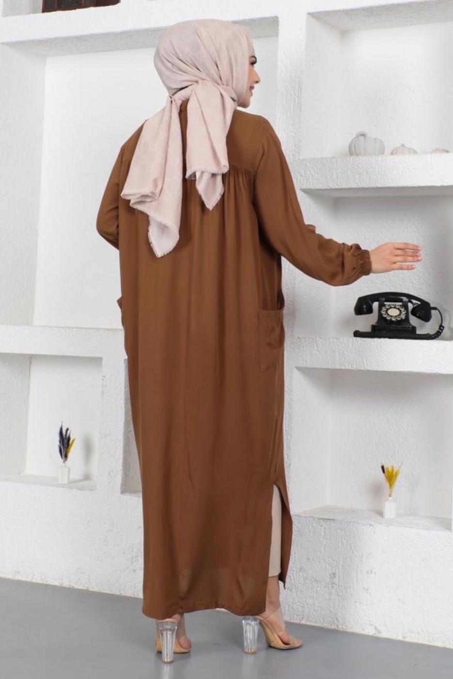 Tesettür giyim KAHVE YIRTMAÇ DETAYLI CEPLİ UZUN TUNİK T 2228