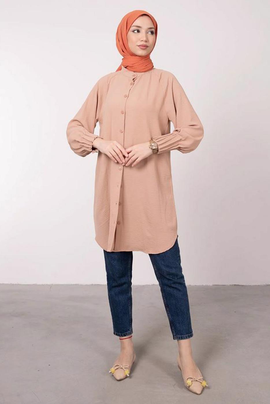 Tesettür giyim BEJ MANŞETLERİ LASTİKLİ GÖMLEK TUNİK T 2685 