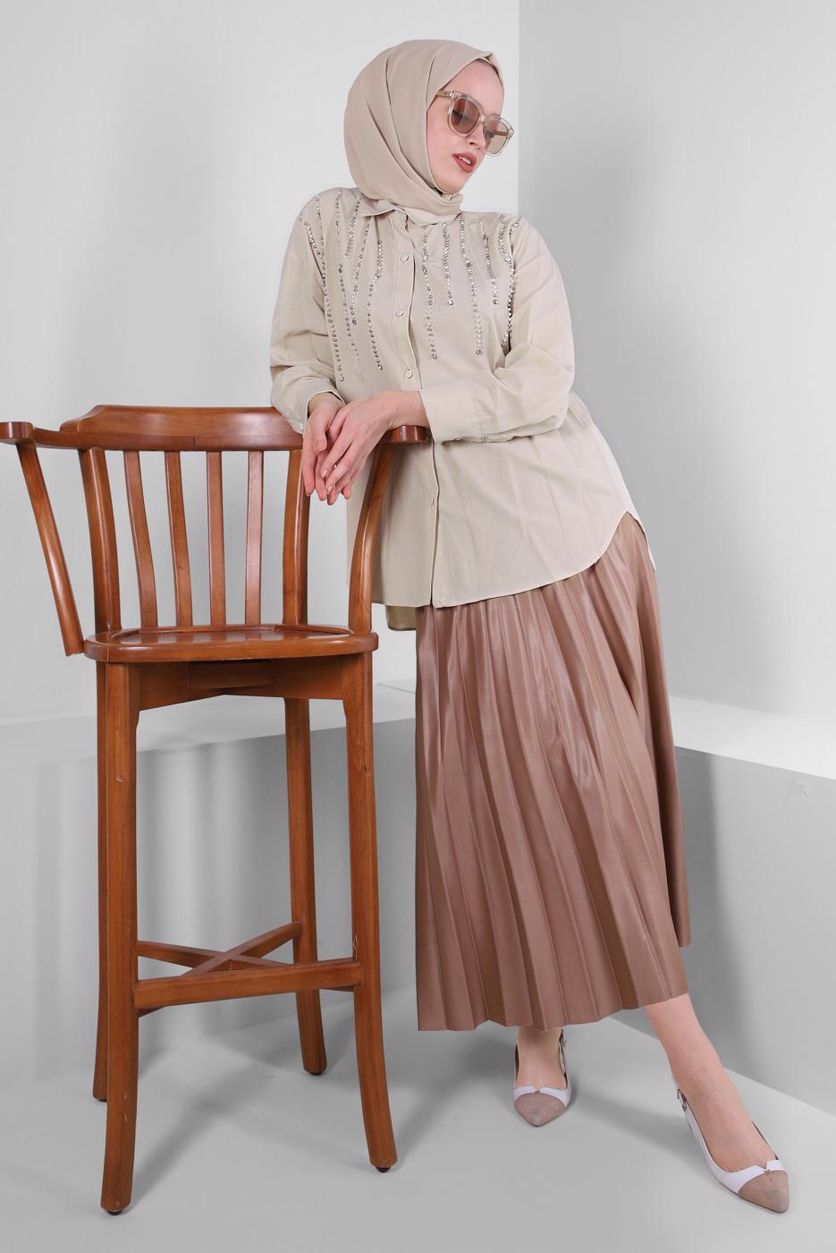 Tesettür giyim BEJ BONCUK DETAYLI DÜĞMELİ TUNİK T 3502