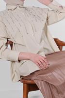 Tesettür giyim BEJ BONCUK DETAYLI DÜĞMELİ TUNİK T 3502