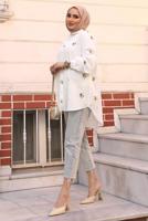 Tesettür giyim EKRU ÇİÇEK NAKIŞLI SALAŞ GÖMLEK TUNİK T 40032