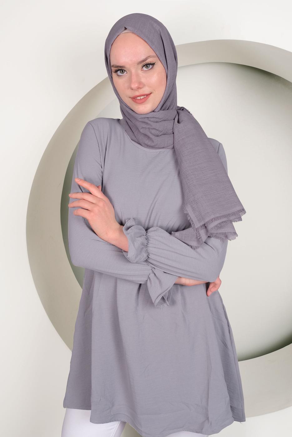 Tesettür giyim GRİ MANŞETLERİ VOLANLI BELİ BÜZGÜLÜ TUNİK T 4120