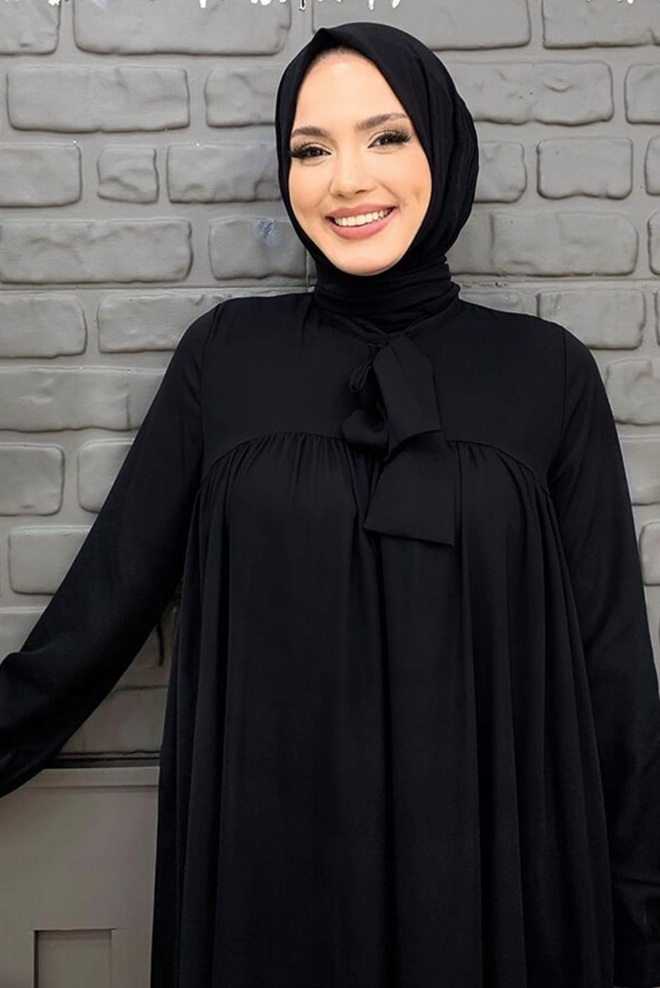 Tesettür giyim SİYAH YAKASI BAĞLAMALI ŞİFON KREP TUNİK T 4542