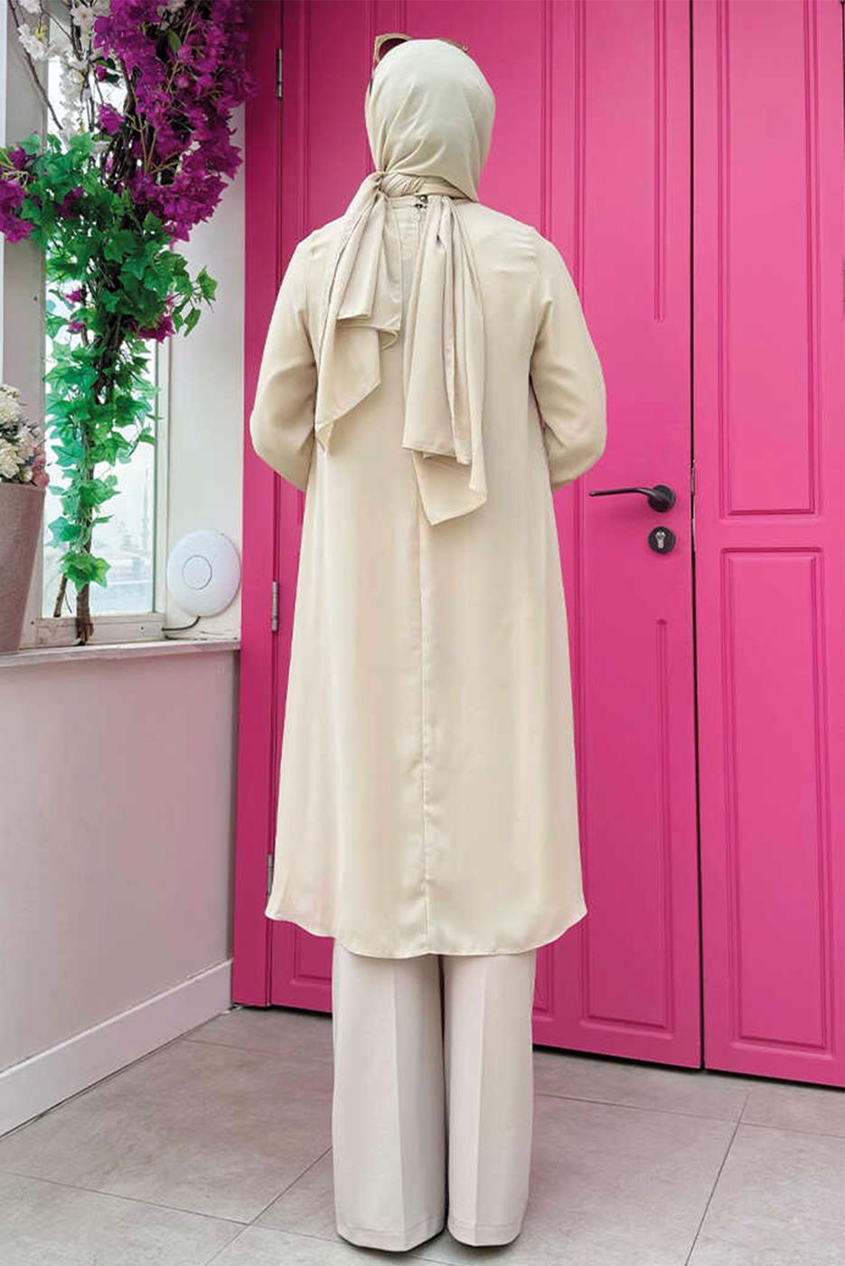 Tesettür giyim BEJ YAKASI BAĞLAMALI ŞİFON KREP TUNİK T 4542