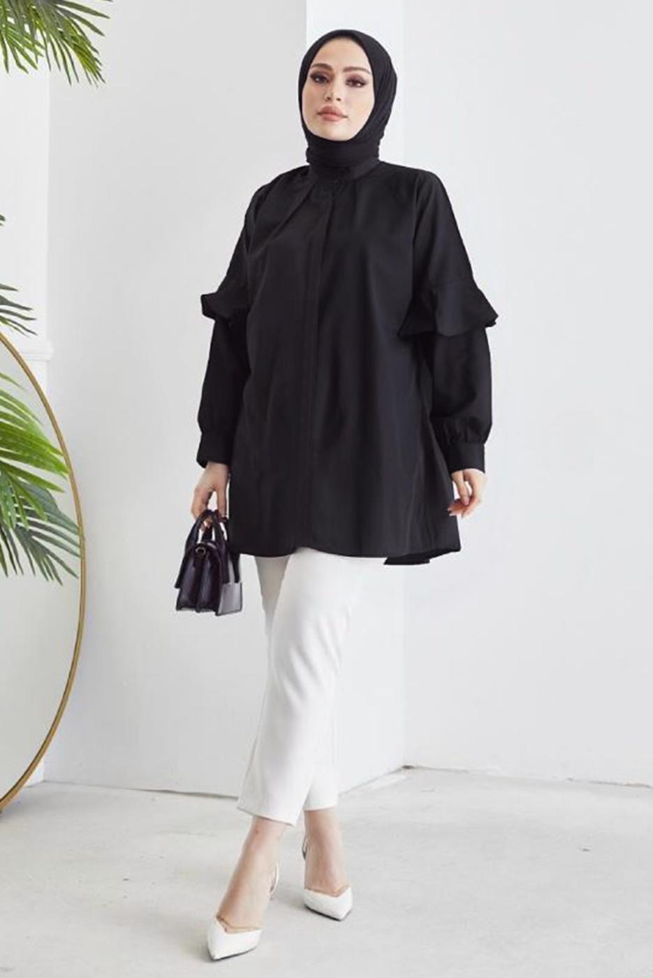 Tesettür giyim SİYAH KOLU FIRFIRLI GİZLİ DÜĞMELİ TUNİK T 48316