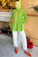 Tesettür giyim YEŞİL BELİ BÜZGÜ DETAYLI DÜĞMELİ TUNİK T 7168