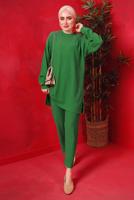 Tesettür giyim YEŞİL TAŞ BASKILI İKİLİ PANTOLONLU TAKIM T 7429