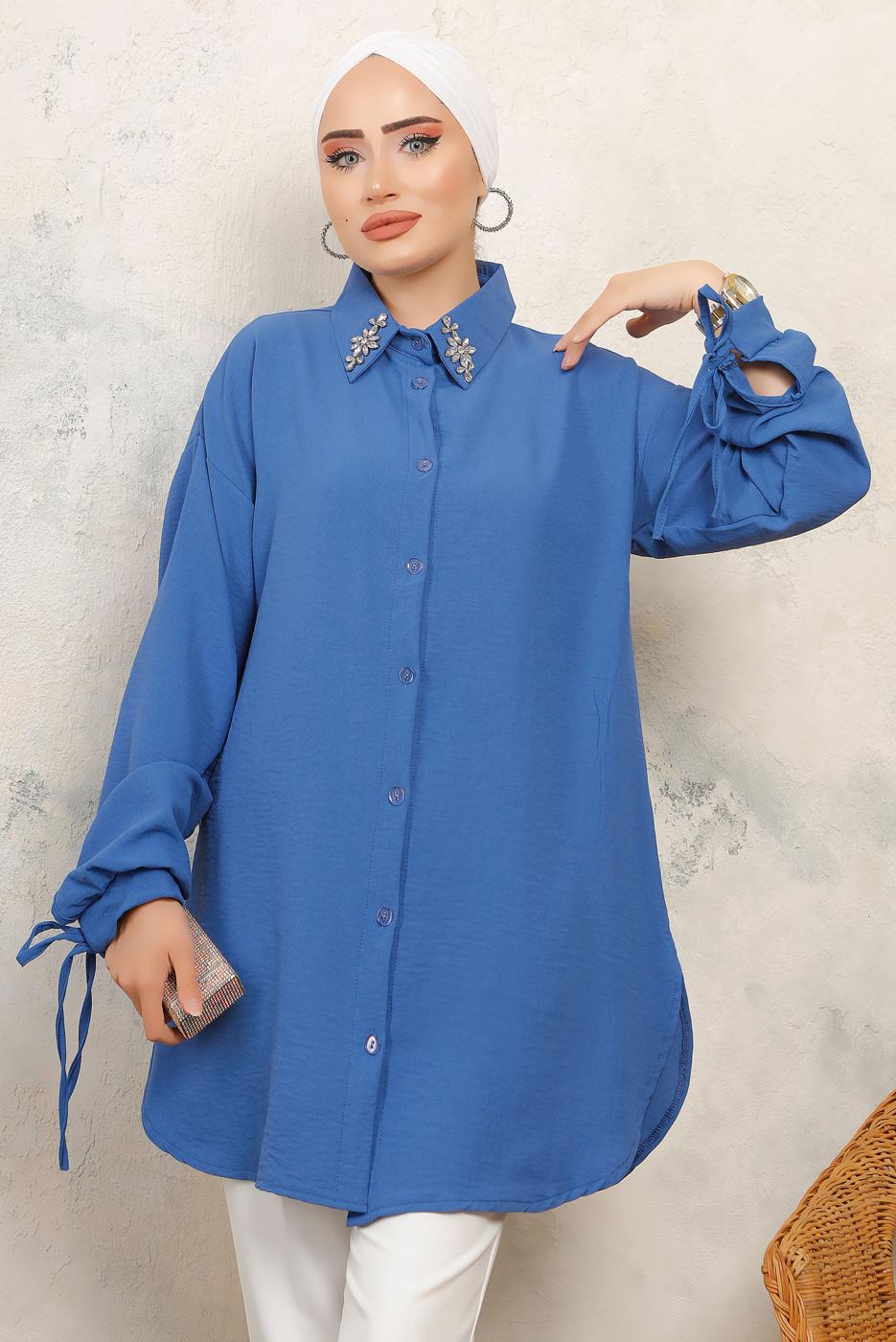 Tesettür giyim MAVİ MANŞETLERİ BAĞLAMALI TAŞ DETAYLI GÖMLEK TUNİK T 7513