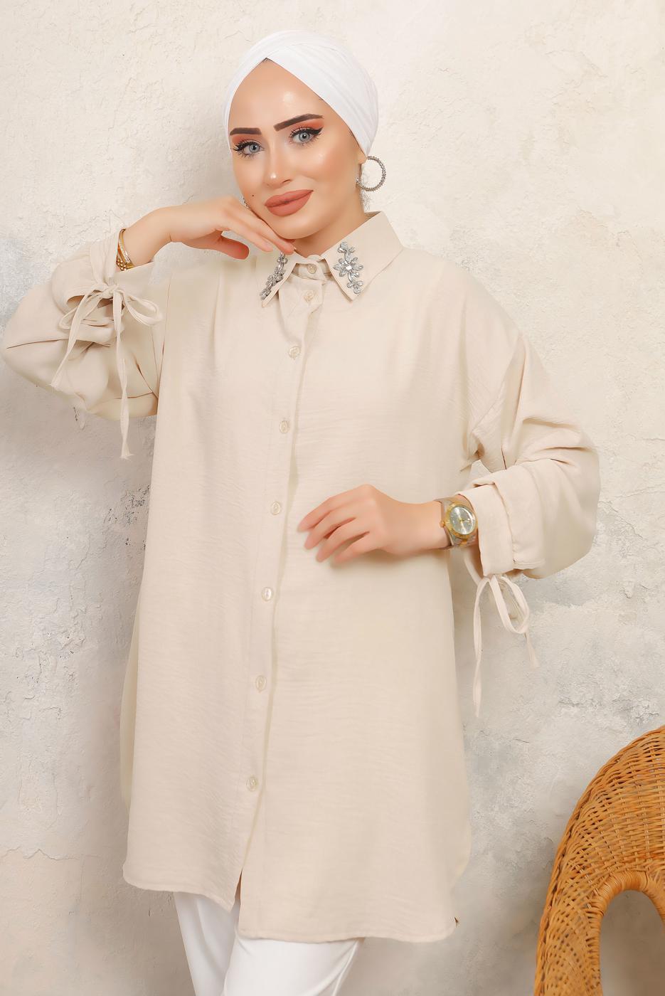 Tesettür giyim BEJ MANŞETLERİ BAĞLAMALI TAŞ DETAYLI GÖMLEK TUNİK T 7513