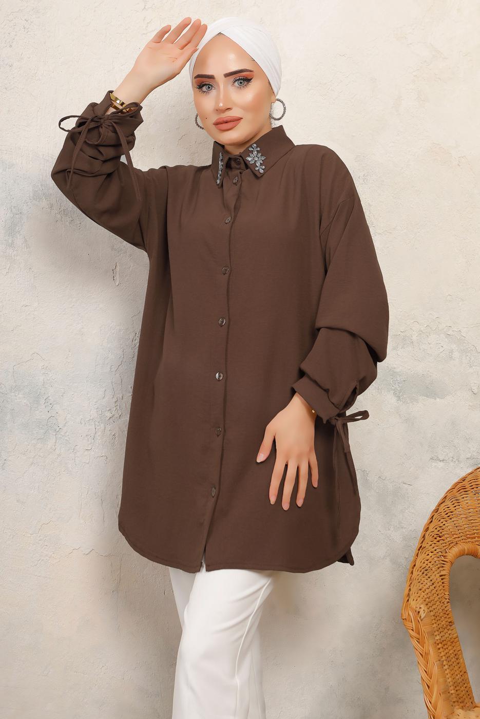Tesettür giyim KAHVE MANŞETLERİ BAĞLAMALI TAŞ DETAYLI GÖMLEK TUNİK T 7513