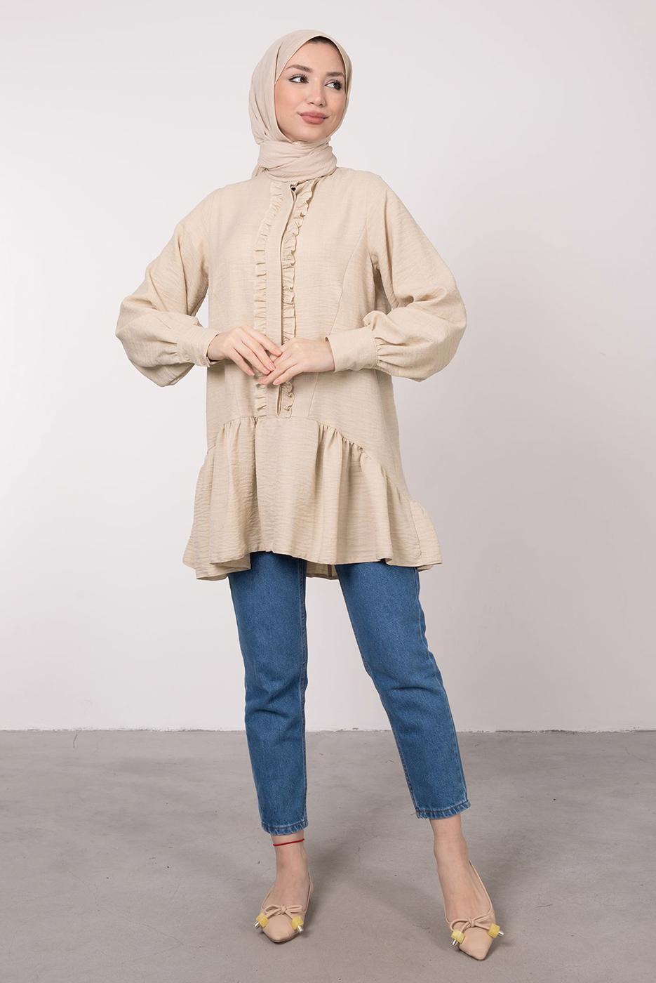 Tesettür giyim BEJ FIRFIR DETAYLI VOLANLI TUNİK T 8985