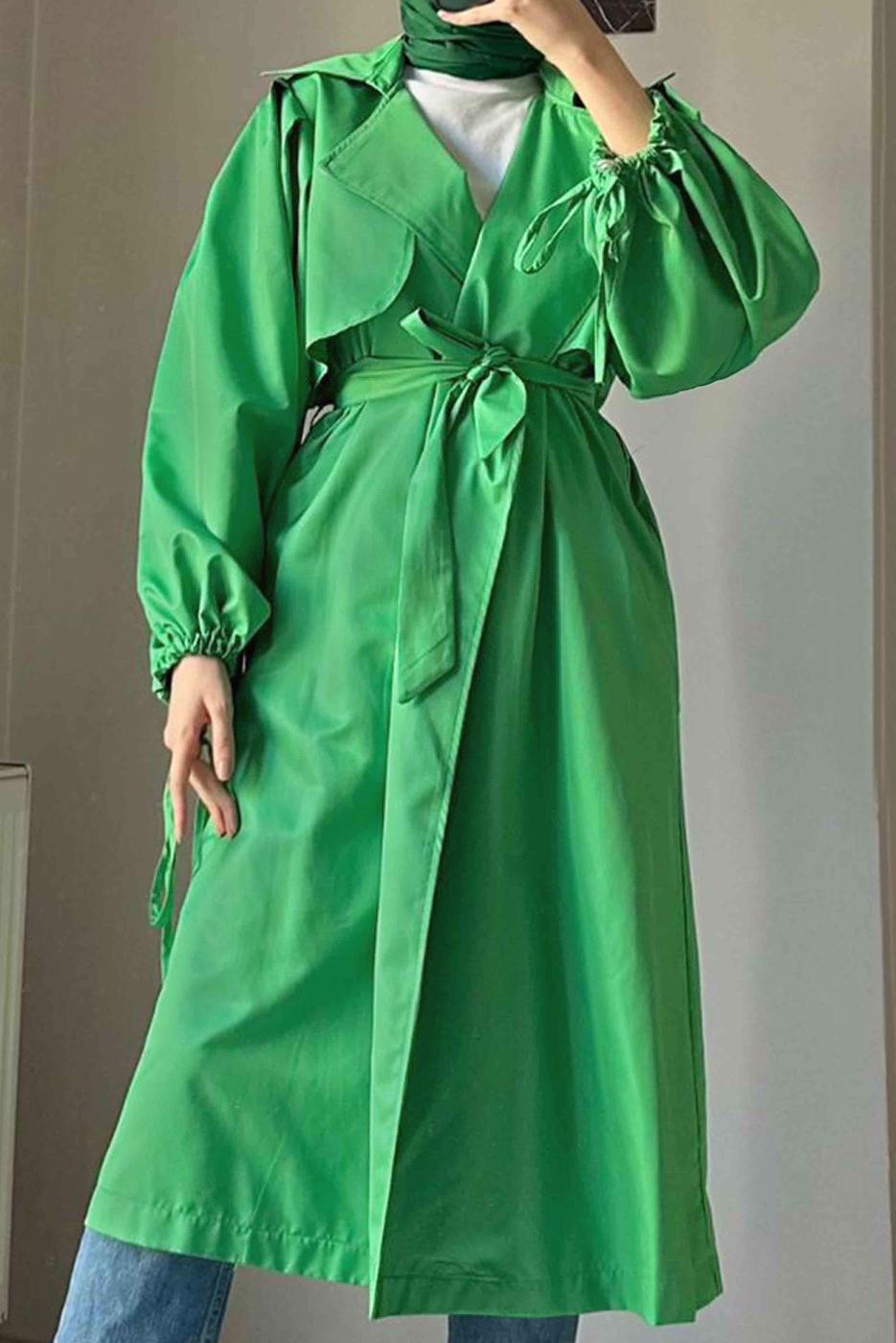 Tesettür giyim YEŞİL MANŞETLERİ BÜZGÜLÜ CEPLİ KUŞAKLI KAP T 19380