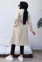 Tesettür giyim BEJ KRUVAZE YAKA KUŞAKLI TRENÇKOT T 3585