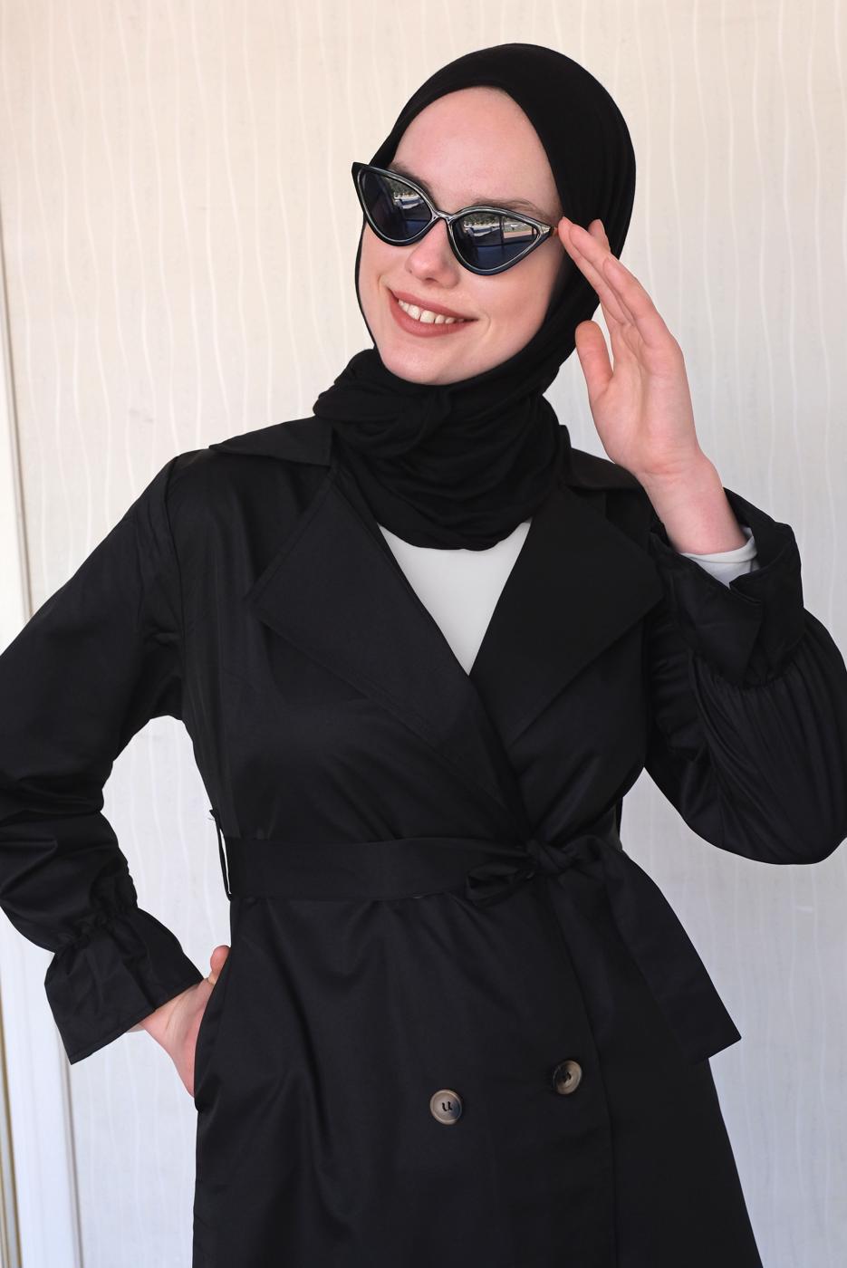 Tesettür giyim SİYAH KOLU BÜZGÜLÜ KUŞAKLI TRENÇKOT T 4131