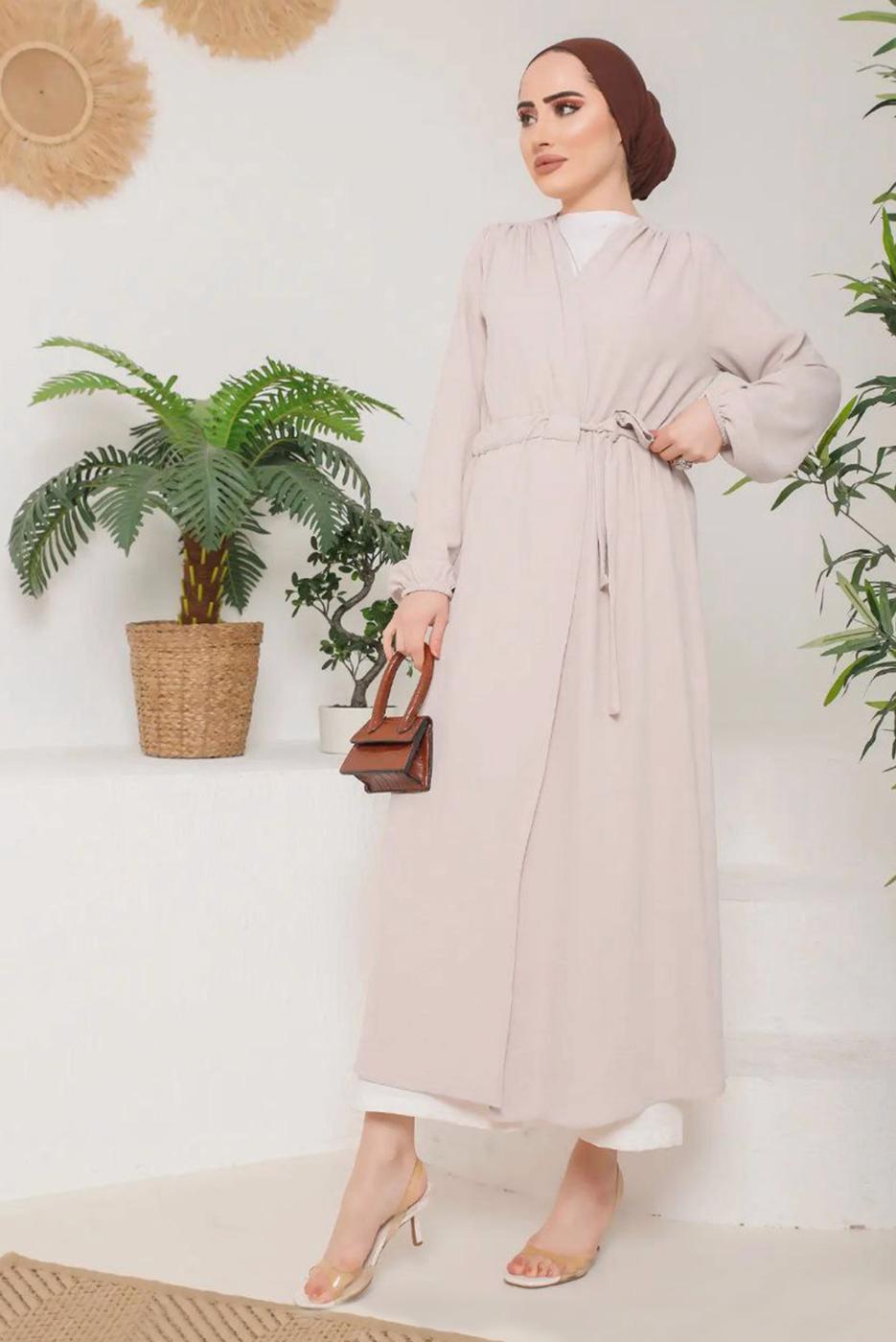 Tesettür giyim BEJ KUŞAKLI MANŞETLERİ LASTİKLİ KAP T 9757