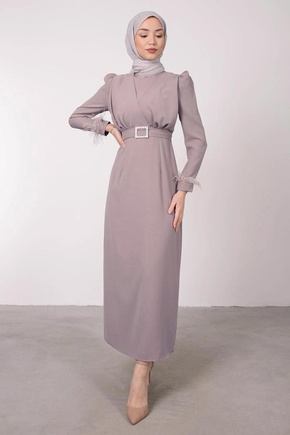Vêtements hijab VISON ROBE CEINTURE À FOURRURE T 80047
