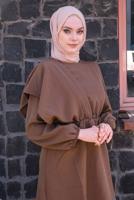 Tesettür giyim KAHVE BELİ BÜZGÜLÜ KUŞAKLI İKİLİ PANTOLONLU TAKIM T 2112