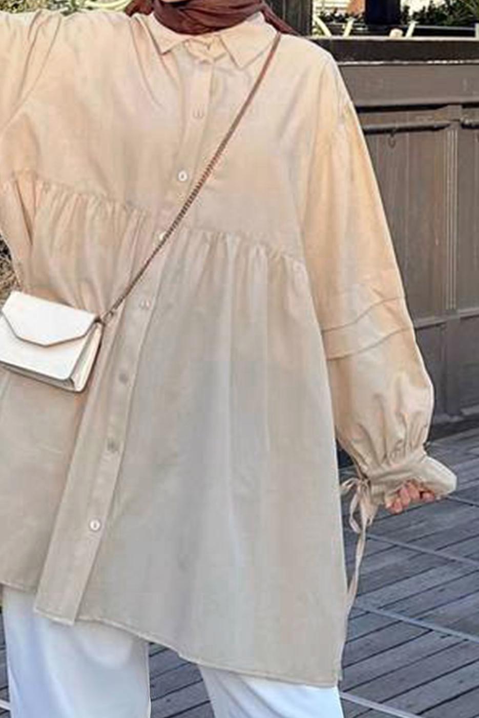 Tesettür giyim BEJ ROBADAN VOLANLI DÜĞMELİ TUNİK T 0178