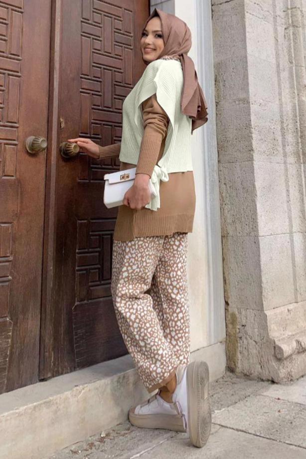 Vêtements hijab ÉCRU PULL EN MAILLE SANS MANCHES À NOUER T 73222 - TRENDTESETTÜR