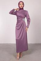 Tesettür giyim MOR TAŞ BASKILI PİLİSE DETAYLI ABİYE ELBİSE T 0495