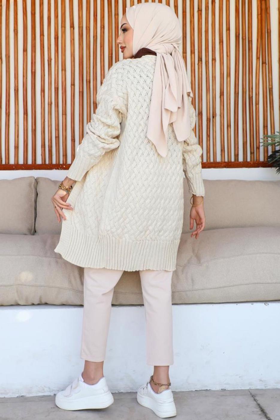 Tesettür giyim BEJ TRİKO HIRKA T 0073