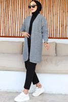 Tesettür giyim GRİ KABARTMA DESENLİ TRİKO HIRKA T 0273