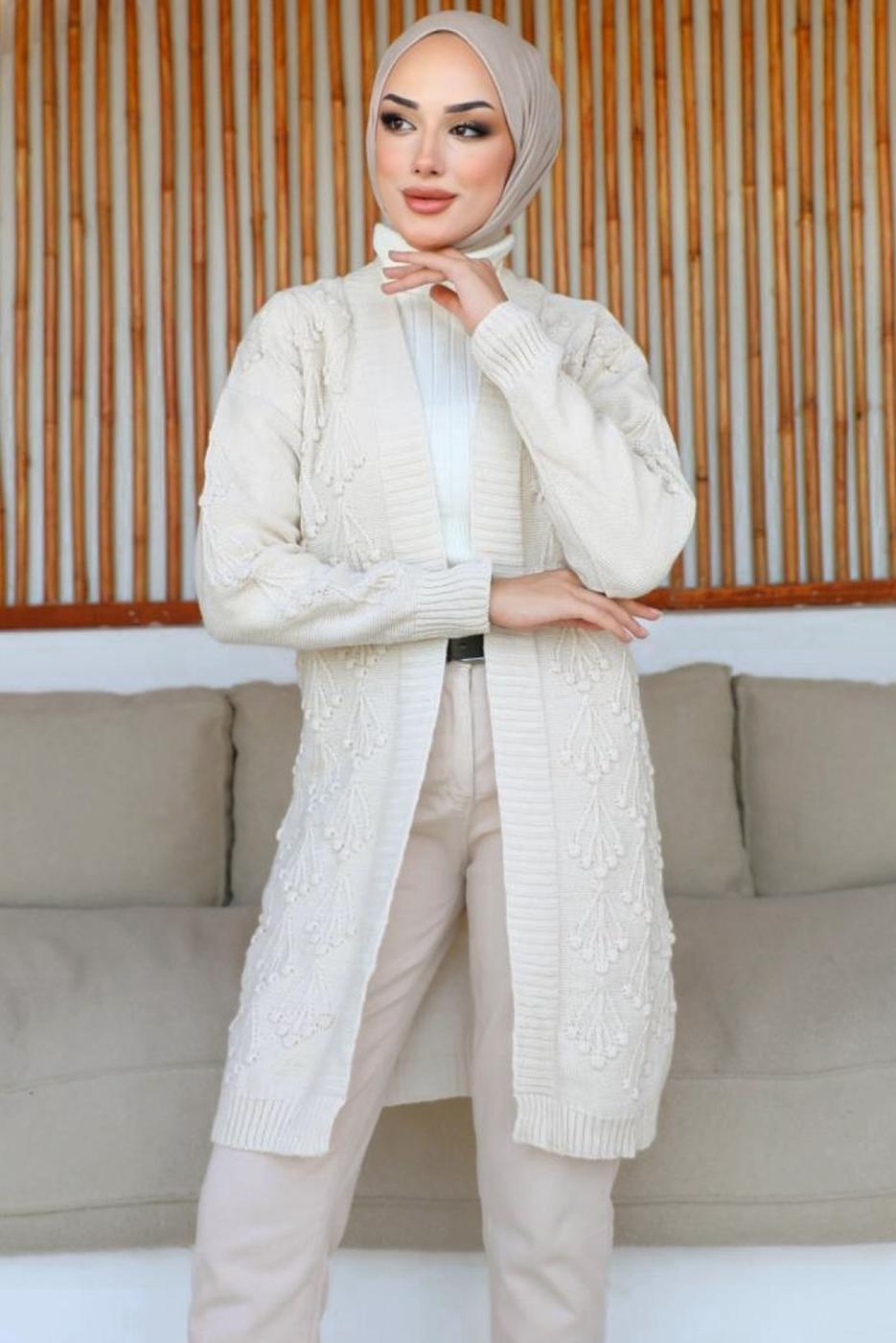 Tesettür giyim BEJ KABARTMA DESENLİ TRİKO HIRKA T 0273