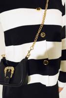 Tesettür giyim SİYAH ÇİZGİLİ TRİKO HIRKA T 0503