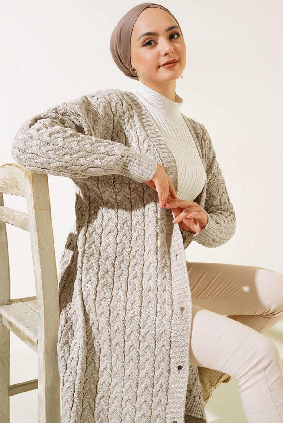 Tesettür giyim BEJ TRİKO HIRKA T 0773