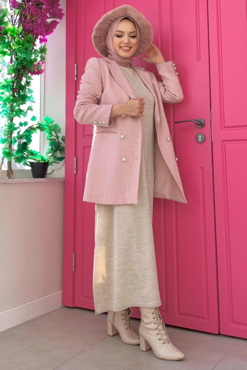 Tesettür giyim PUDRA KARE DESENLİ CEKET T 2177