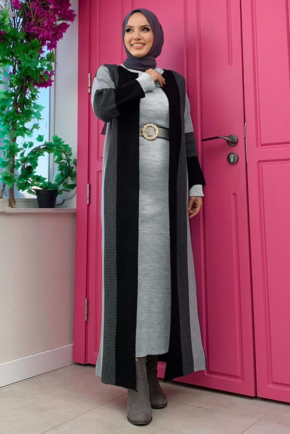 Hijab clothing BLACK STRIPED KNITWEAR JACKET T 31332