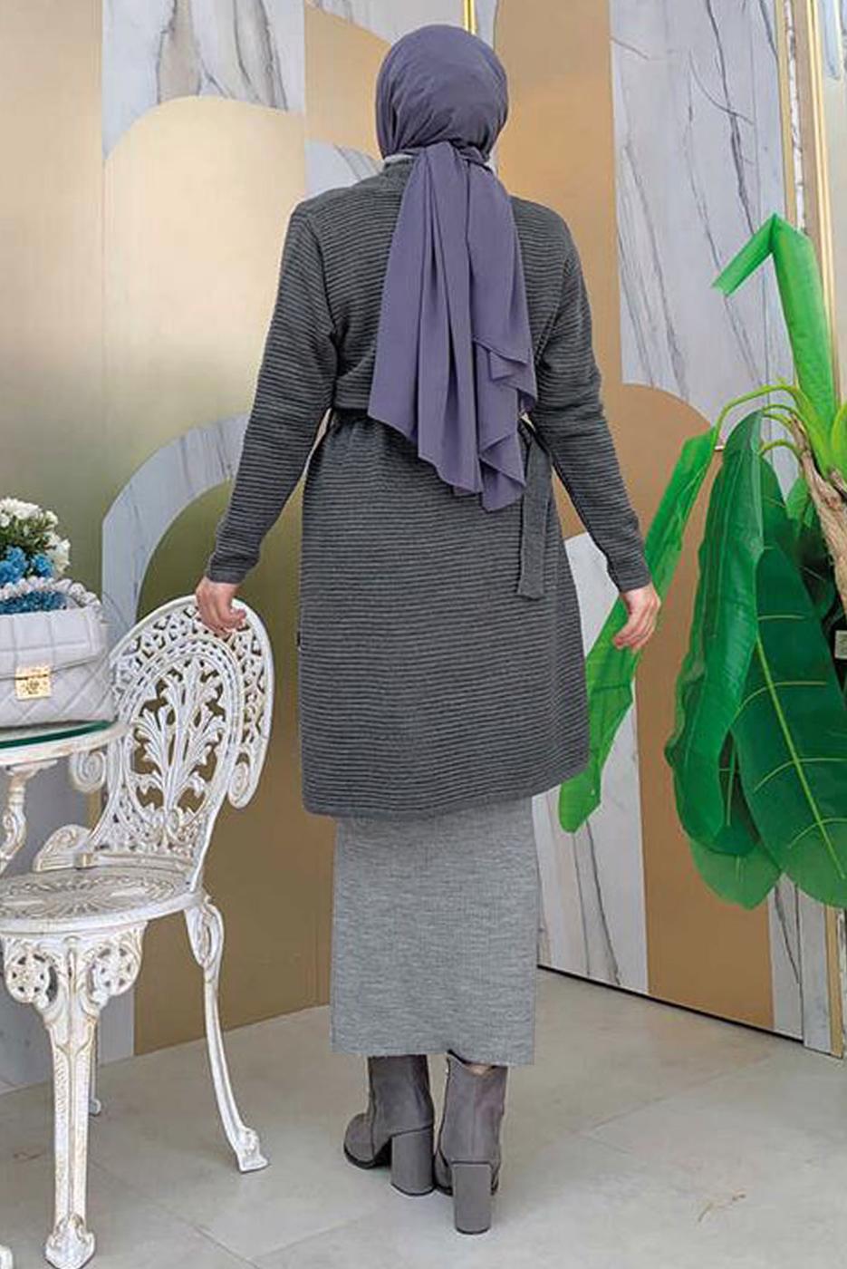 Hijab clothing GREY BELTED KNITWEAR JACKET T 5161