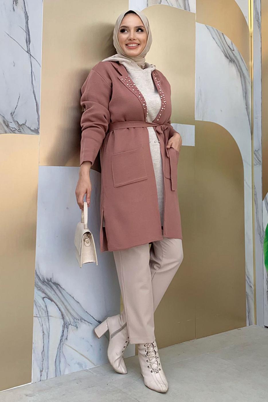 Tesettür giyim PEMBE KUŞAKLI TRİKO HIRKA T 7161