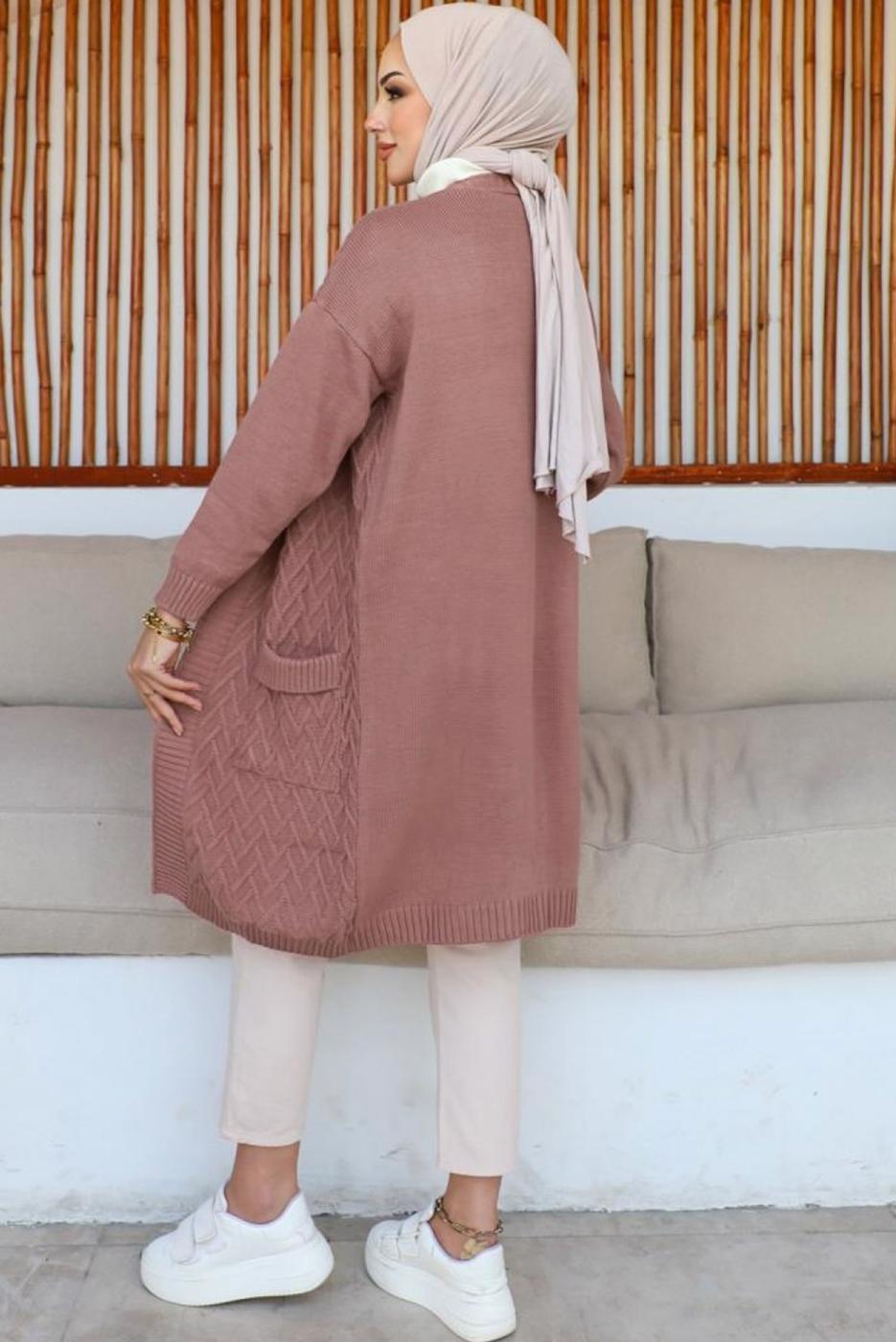 Tesettür giyim PEMBE UZUN TRİKO HIRKA T 7604