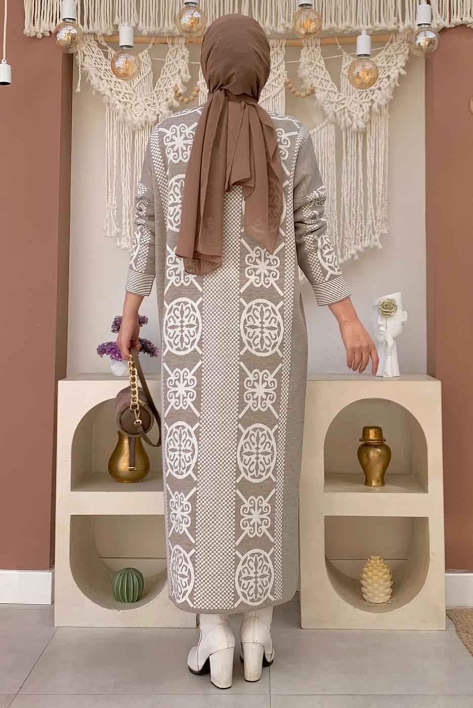 Tesettür giyim VİZON ETNİK DESENLİ TRİKO CEKET T 8316