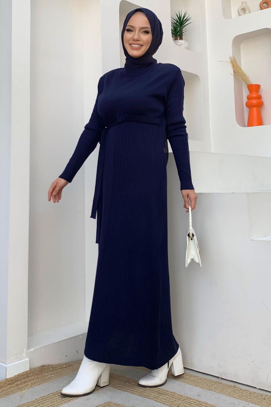 Tesettür giyim LACİVERT KUŞAKLI TRİKO ELBİSE T 41332