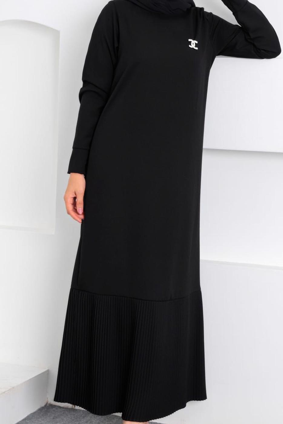 Tesettür giyim SİYAH BROŞ DETAYLI KEMERLİ ELBİSE T 4742