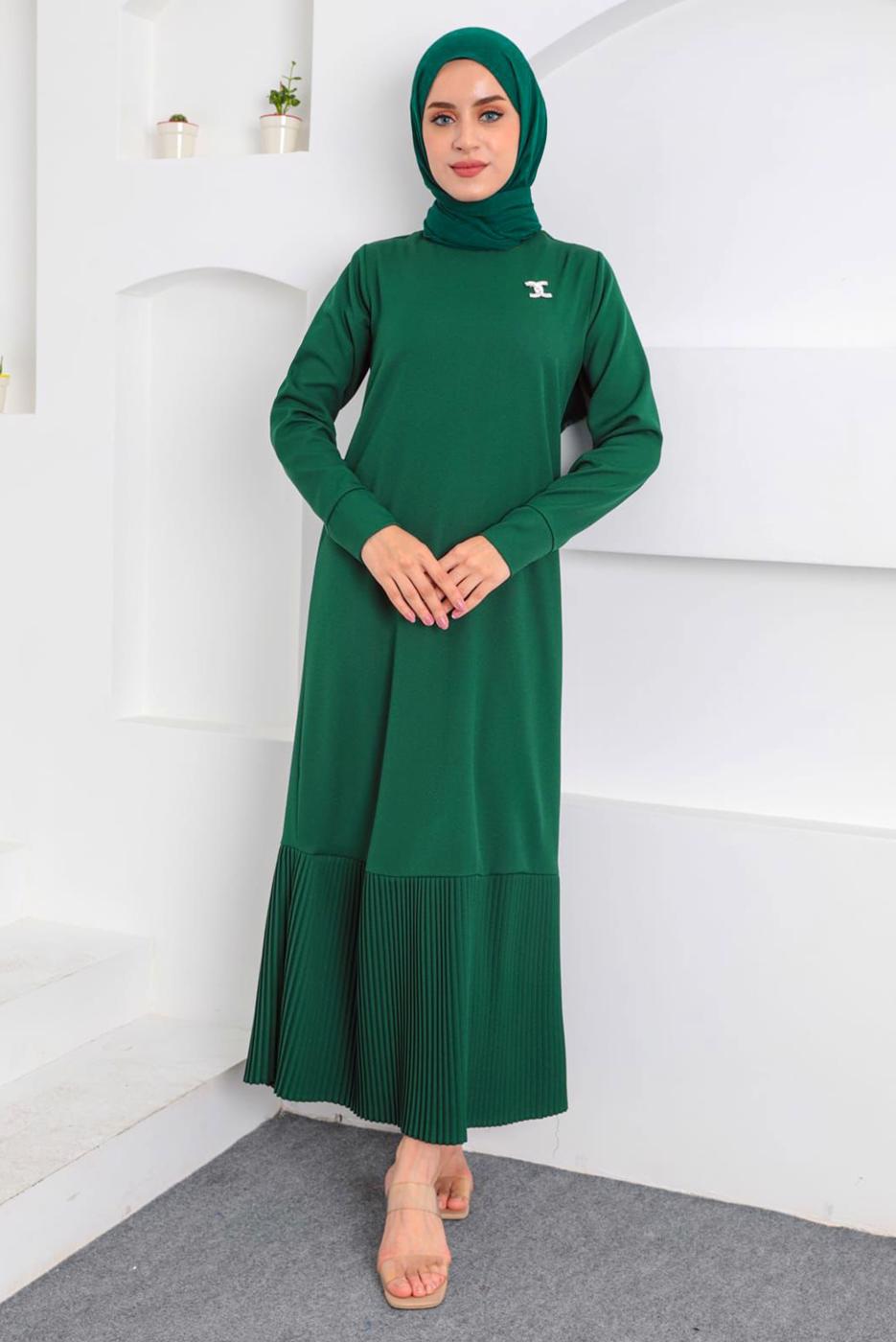 Tesettür giyim YEŞİL BROŞ DETAYLI KEMERLİ ELBİSE T 4742