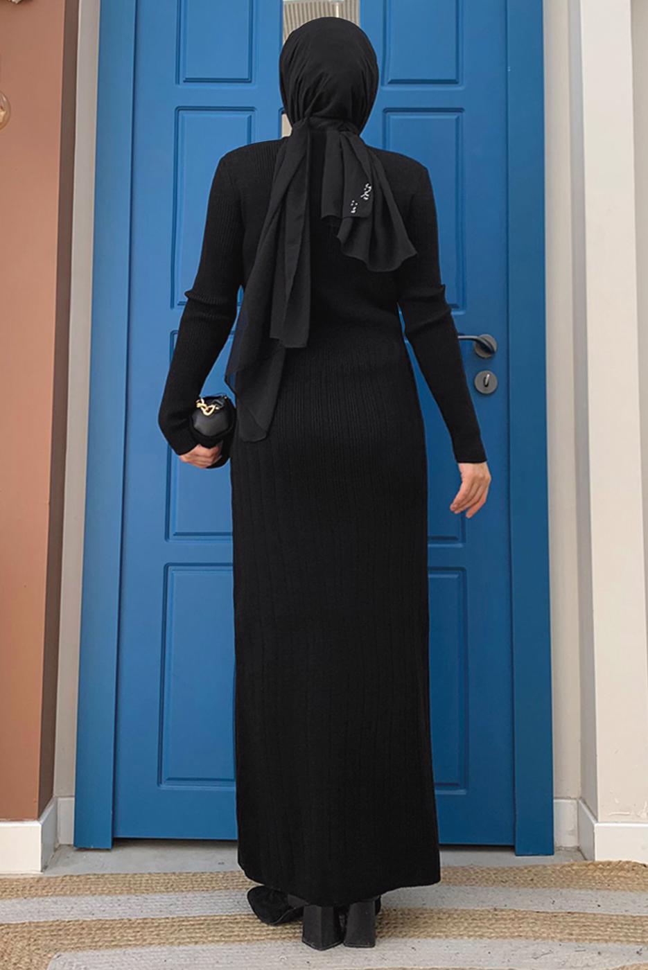 Hijab clothing BLACK KNITWEAR DRESS WITH PEARL DETAIL T 61332