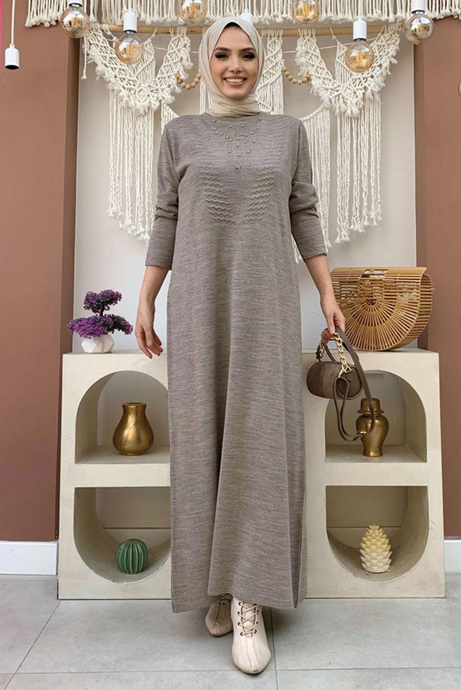 Tesettür giyim VİZON TAŞ DETAYLI TRİKO ELBİSE T 71332