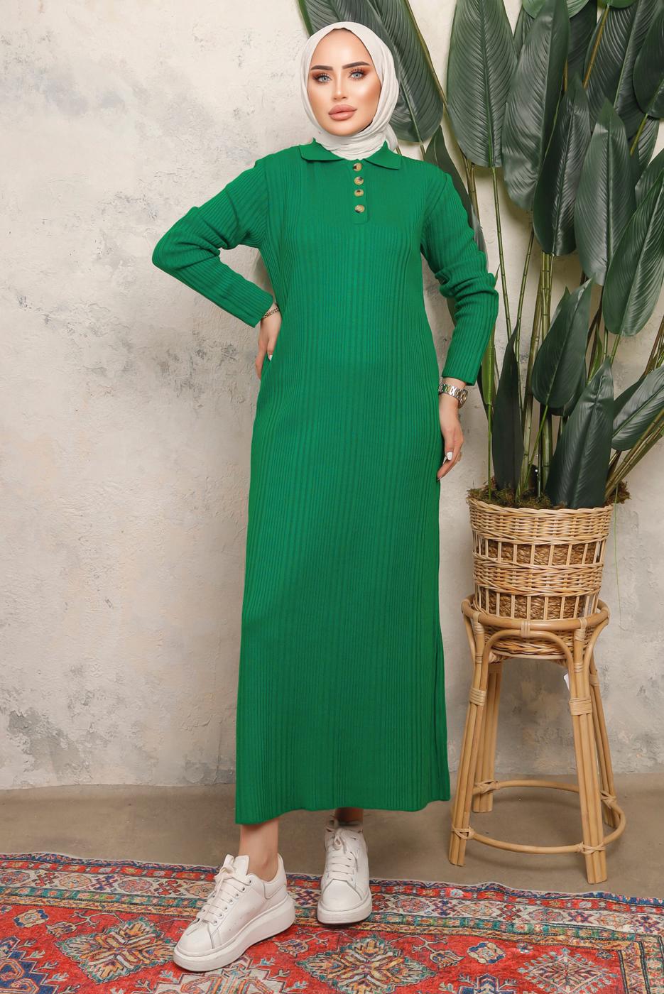 Tesettür giyim YEŞİL DÜĞME DETAYLI DÜZ TRİKO ELBİSE T 8101