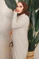 Tesettür giyim BEJ DÜĞME DETAYLI DÜZ TRİKO ELBİSE T 8101