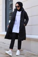 Tesettür giyim SİYAH KAPÜŞONLU ŞİŞME KABAN T 0215