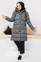 Tesettür giyim GRİ KAPÜŞONLU CEPLİ ŞİŞME KABAN T 0521