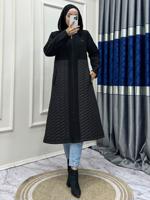 Tesettür giyim SİYAH KAPÜŞONLU CEPLİ FERMUARLI KABAN T 0628