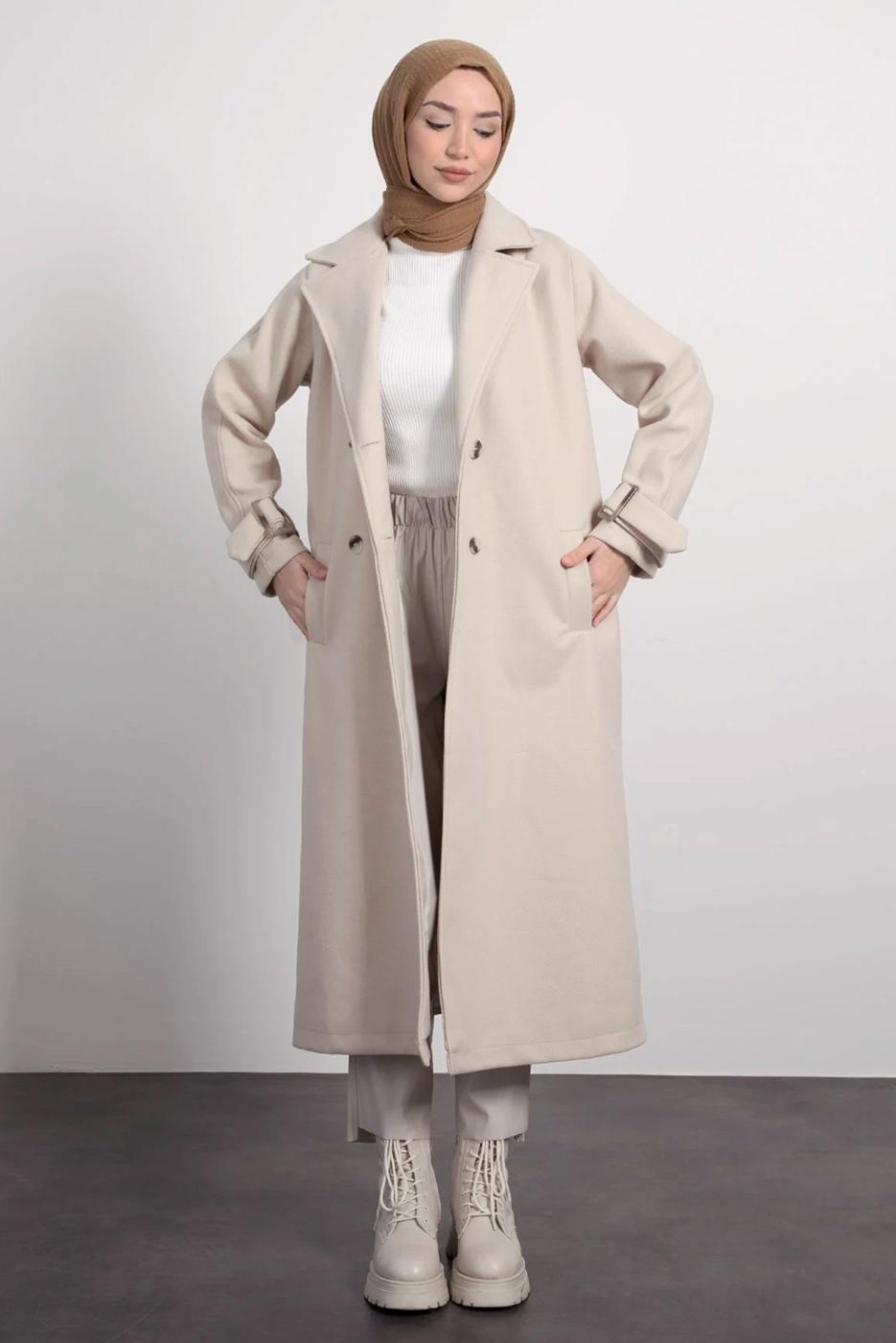 Tesettür giyim EKRU KRUVAZE YAKA KABAN T 0695