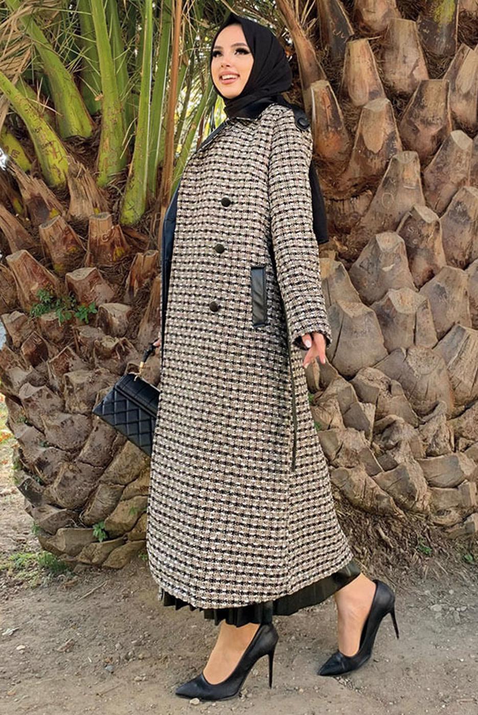 Tesettür giyim SİYAH KAZAYAĞI DESENLİ KABAN T 0977