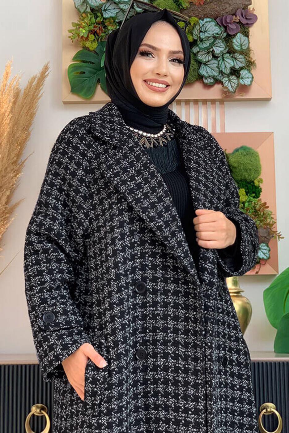 Tesettür giyim SİYAH DESENLİ CEPLİ KABAN T 1177