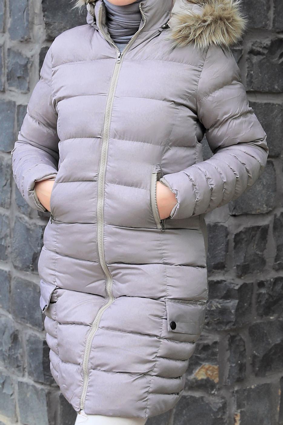 Tesettür giyim VİZON KAPÜŞONLU ŞİŞME KABAN T 1531