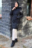 Tesettür giyim SİYAH KAPÜŞONLU ŞİŞME KABAN T 2142